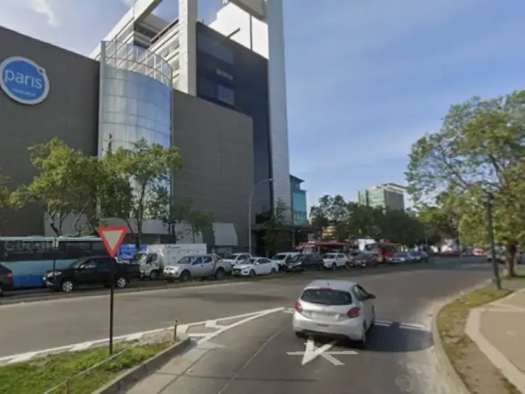 Amplia oficina en arriendo, Av. Libertad con 15 Norte, Viña del Mar — Sector Oriente · Viña del Mar, Valparaíso