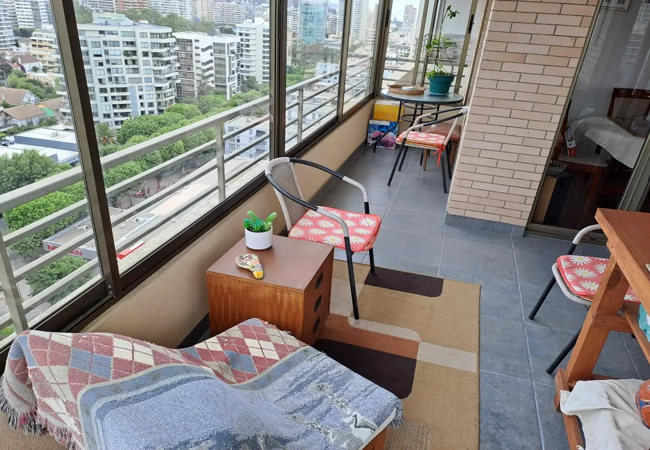 Amplio departamento en venta 3 dormitorios, sector Oriente, Viña del Mar. — Viña del Mar, Región de Valparaíso