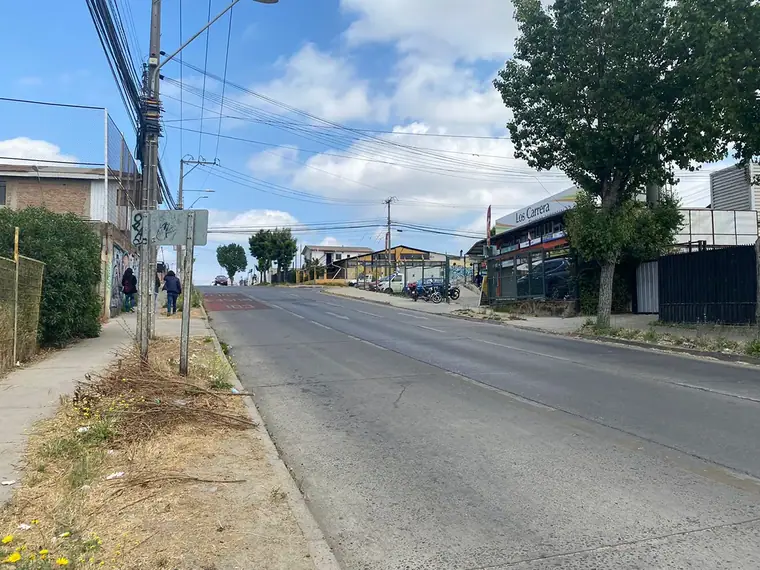 Amplio terreno en venta, ubicado en Av. Los Carrera — Centro de Quilpué · Quilpué, Valparaíso