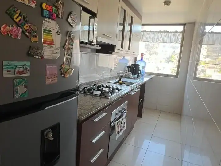Departamento 2 dormitorios en venta, calle Álvarez frente a Metro Miramar, Viña del Mar — Viña Centro · Viña del Mar, Valparaíso
