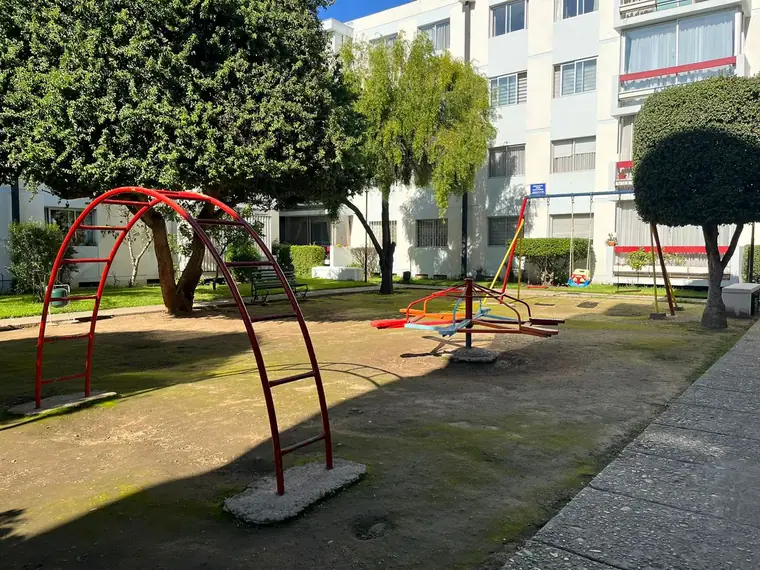 Departamento 4 dormitorios en venta, sector Oriente, Viña del Mar. — Sector Oriente · Viña del Mar, Valparaíso