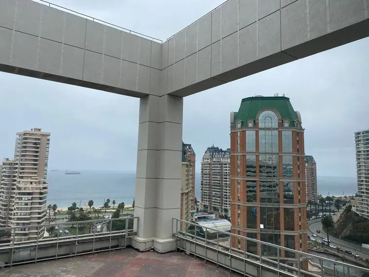 Planta completa 1.438 m2 en arriendo, 15 Norte, Viña del Mar. — Sector Oriente · Viña del Mar, Valparaíso