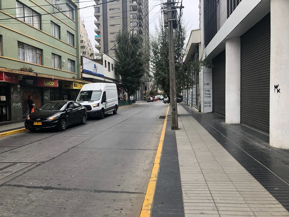 Propiedad comercial en venta, ubicada en calle Traslaviña, cercano a calle Valparaíso, Viña del Mar. — Viña del Mar, Región de Valparaíso
