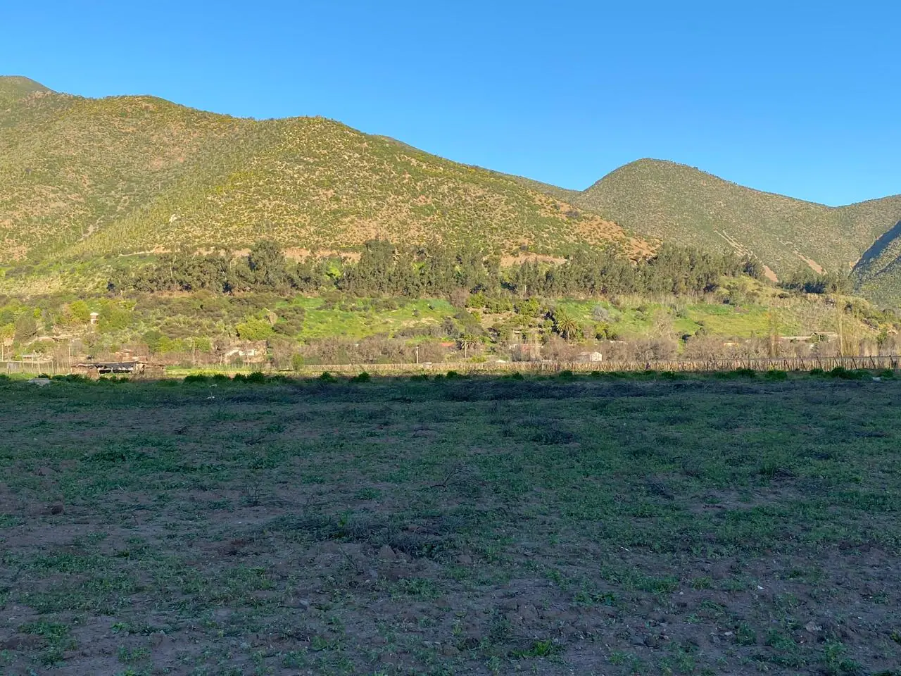 Terreno 5.400 m2 en venta, ubicada a 5 minutos del centro de Catemu — Catemu, Región de Valparaíso
